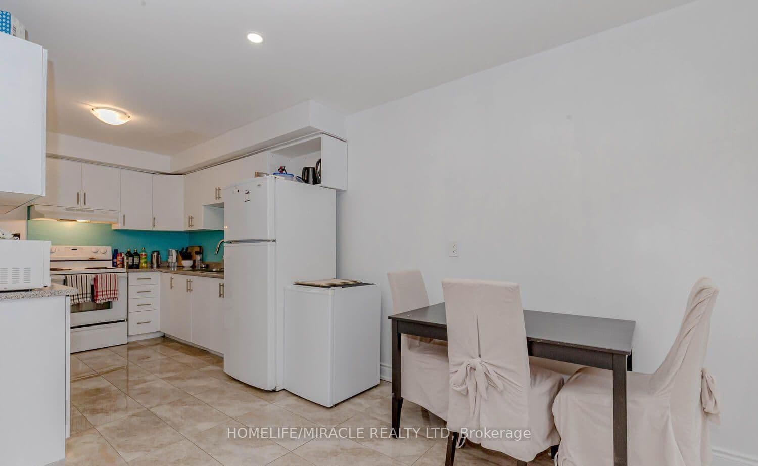 7500 Goreway Drive, Unit 56 - Image 6