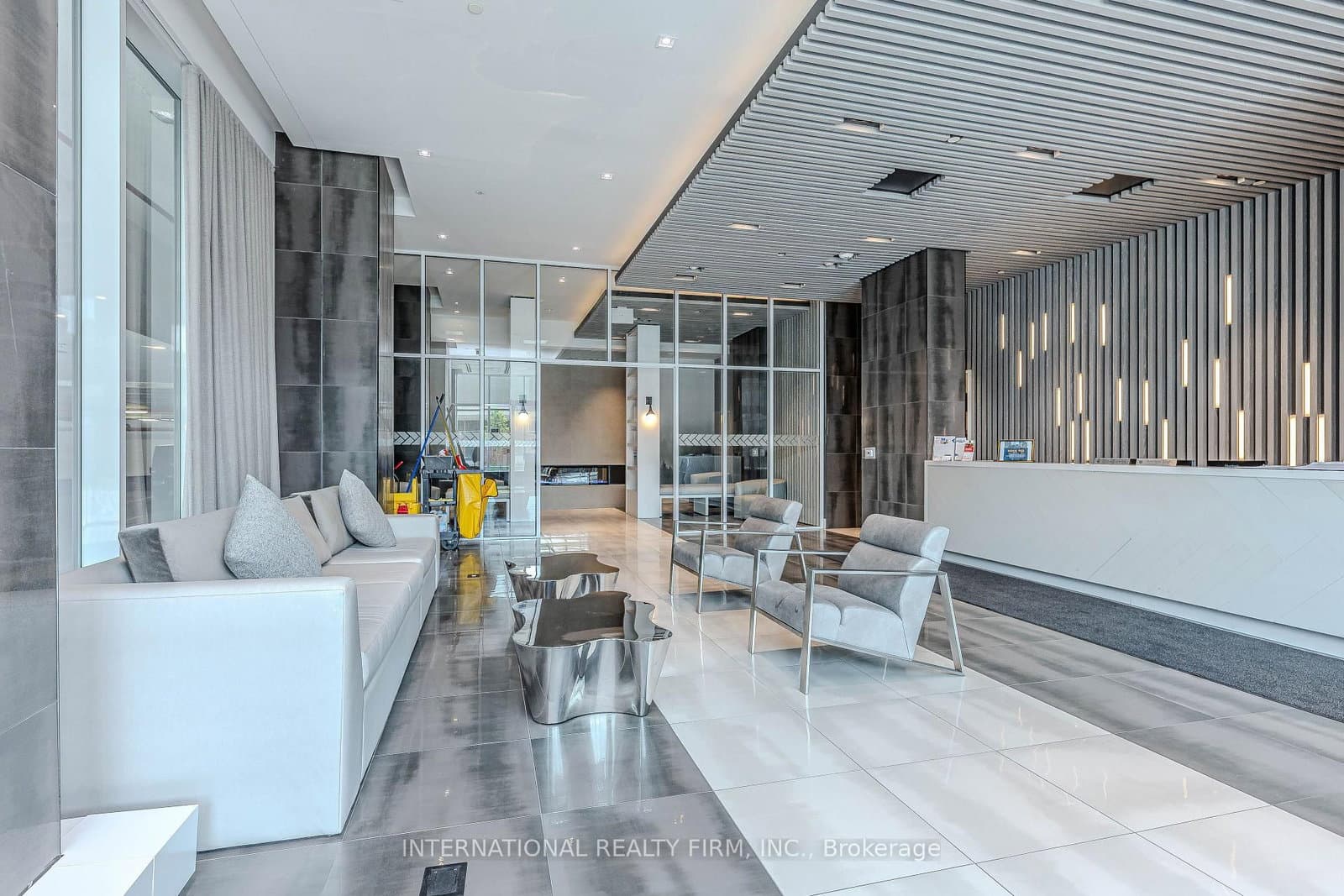 2481 Taunton Road, Unit 804 - Image 4
