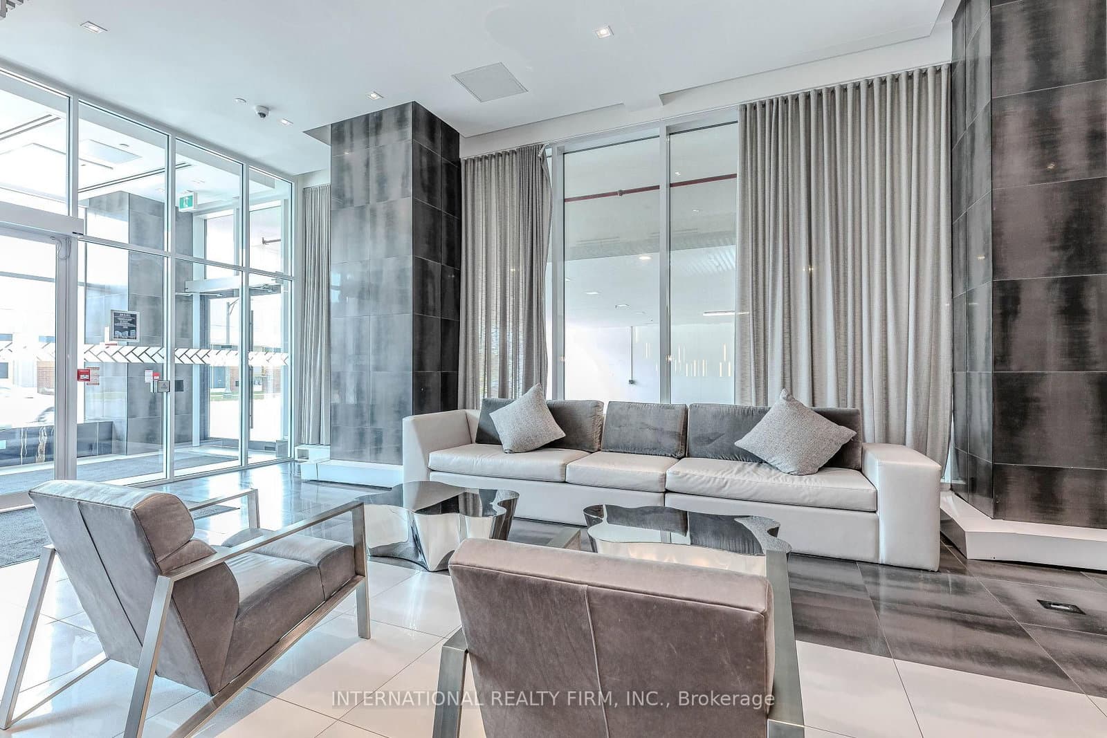 2481 Taunton Road, Unit 804 - Image 5