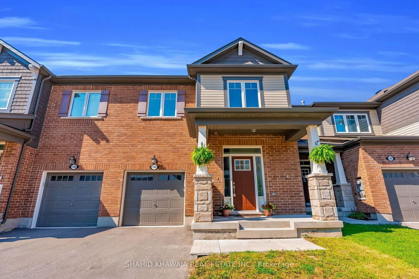 1288 Sycamore Gardens - Image 2