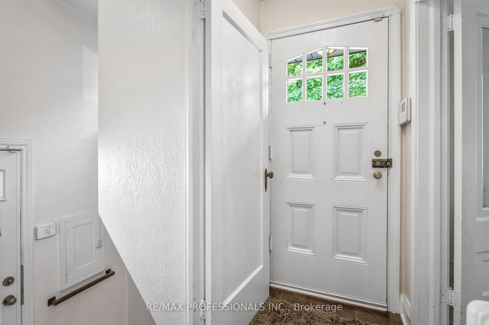 146 Government Road - Image 4