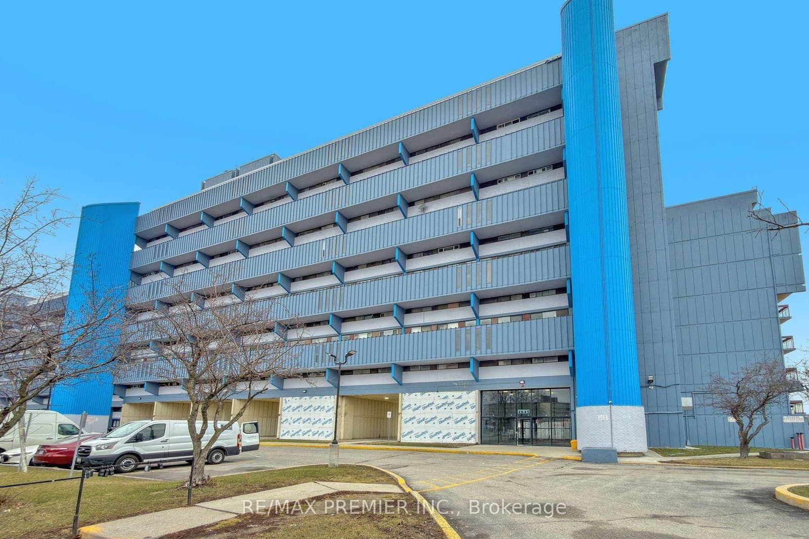 4645 Jane Street, Unit 428 - Image 2