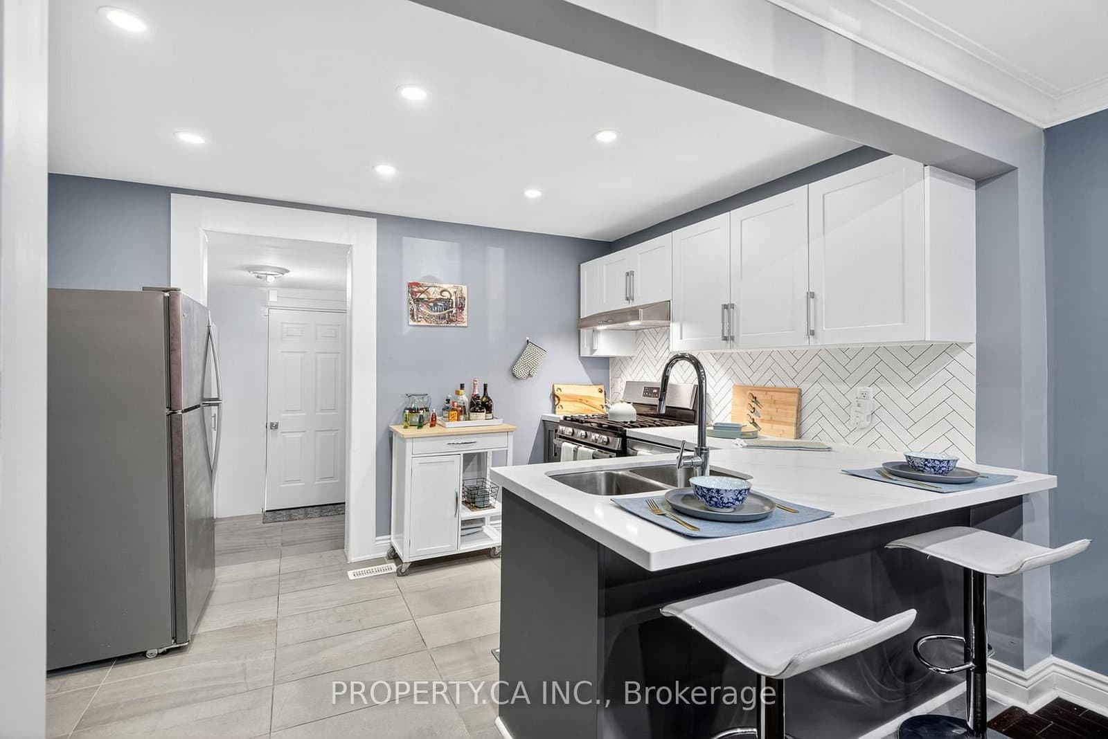 358 McRoberts Avenue - Image 5