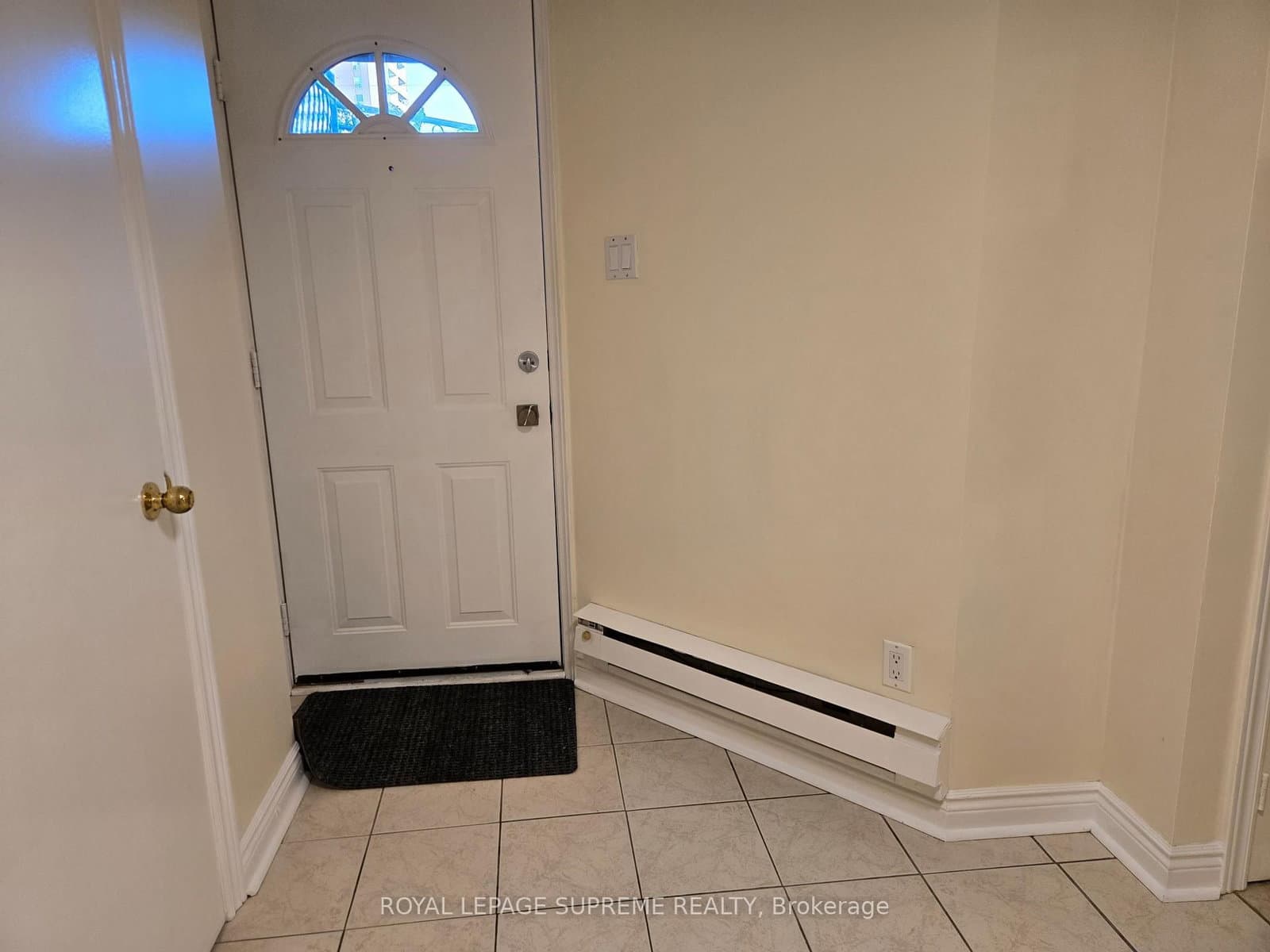 20 Edna Avenue, Unit Lower Level - Image 5