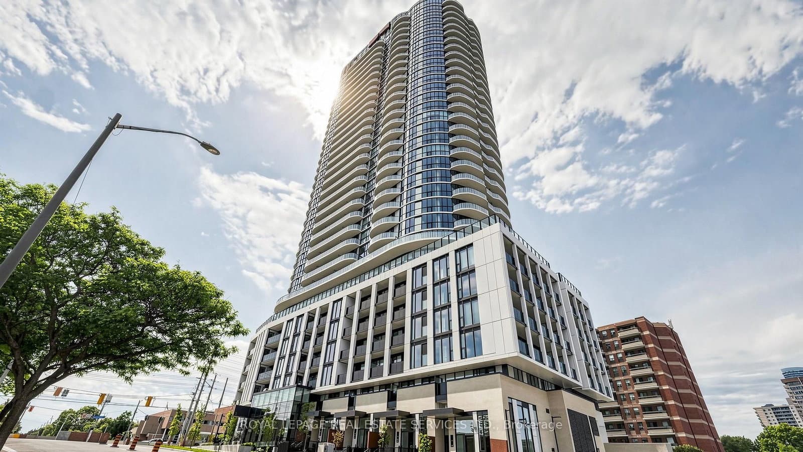 1 Fairview Road E, Unit 3206 - Image 2