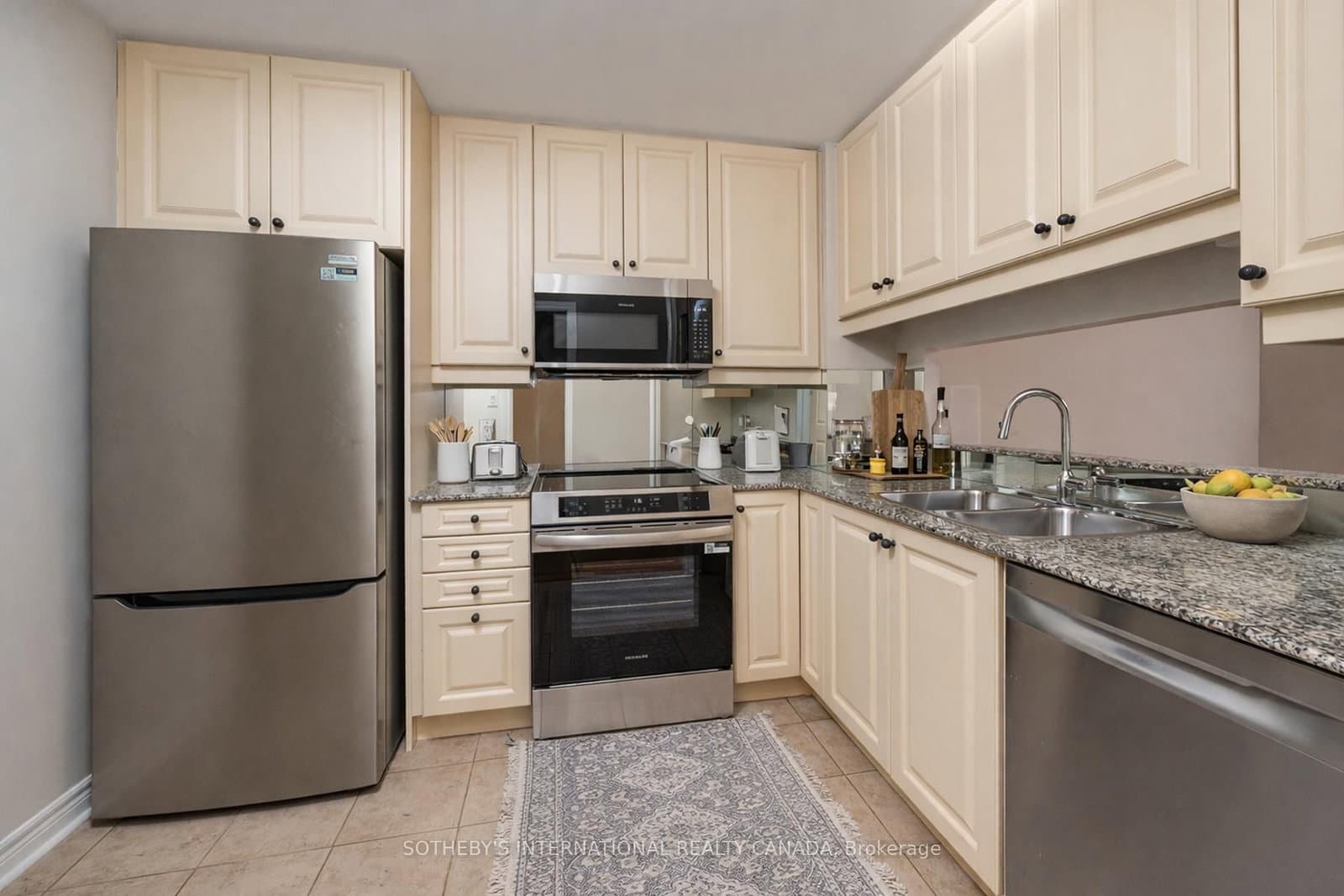 3085 Bloor Street W, Unit 108 - Image 6
