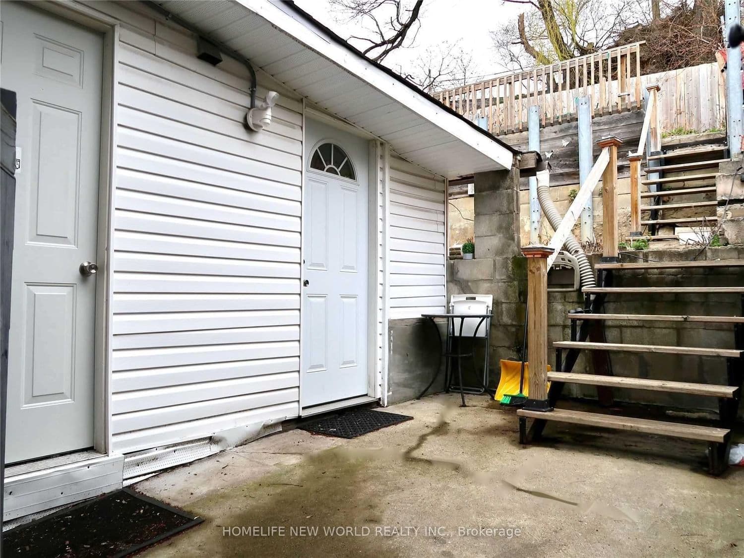 1514 Davenport Road, Unit 202 - Image 3