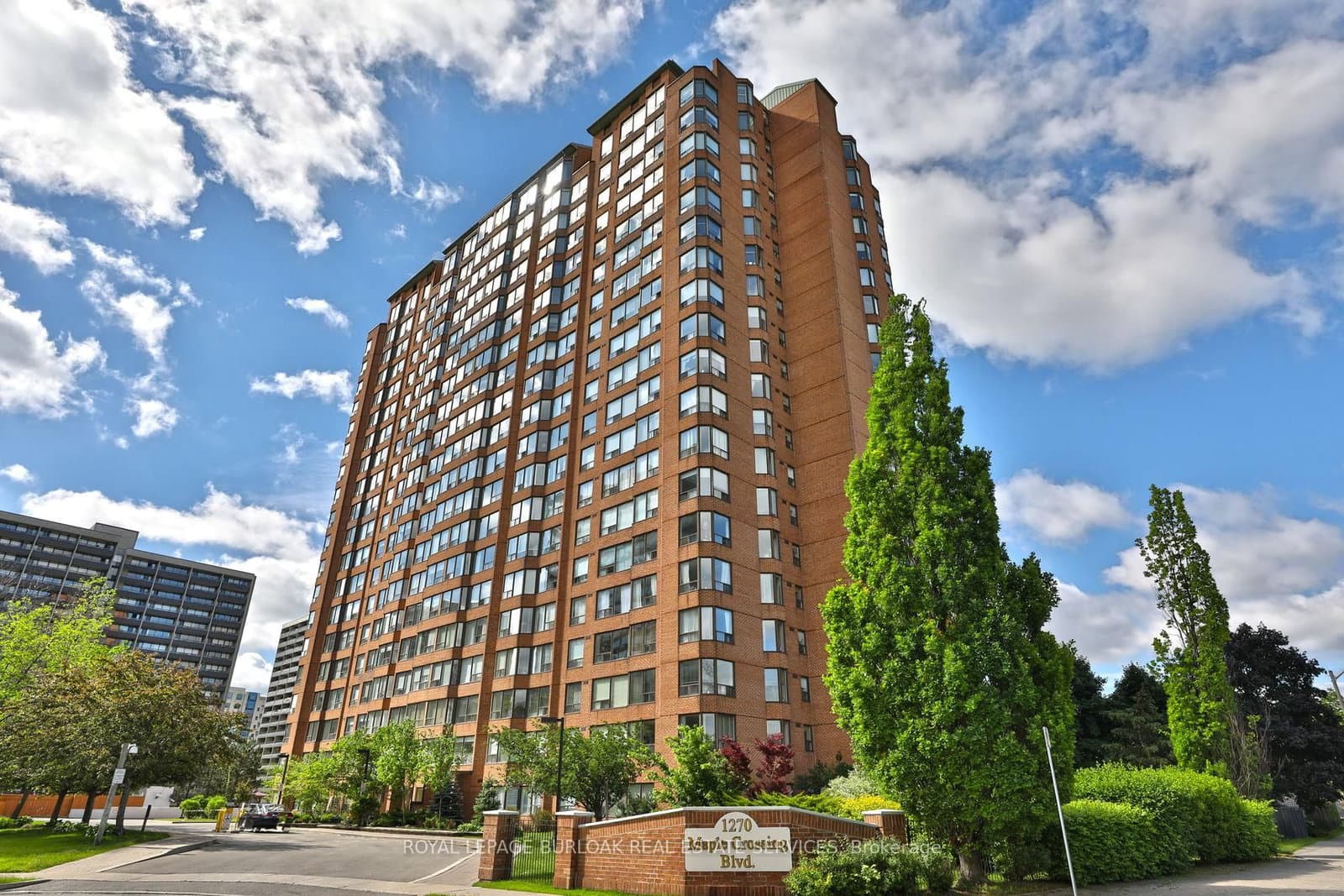 #509 - 1270 Maple Crossing Boulevard