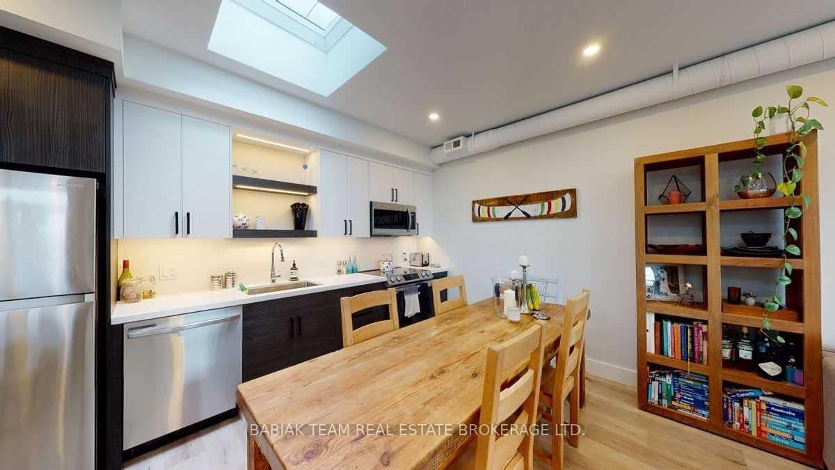57 Vine Avenue, Unit 301 - Image 4