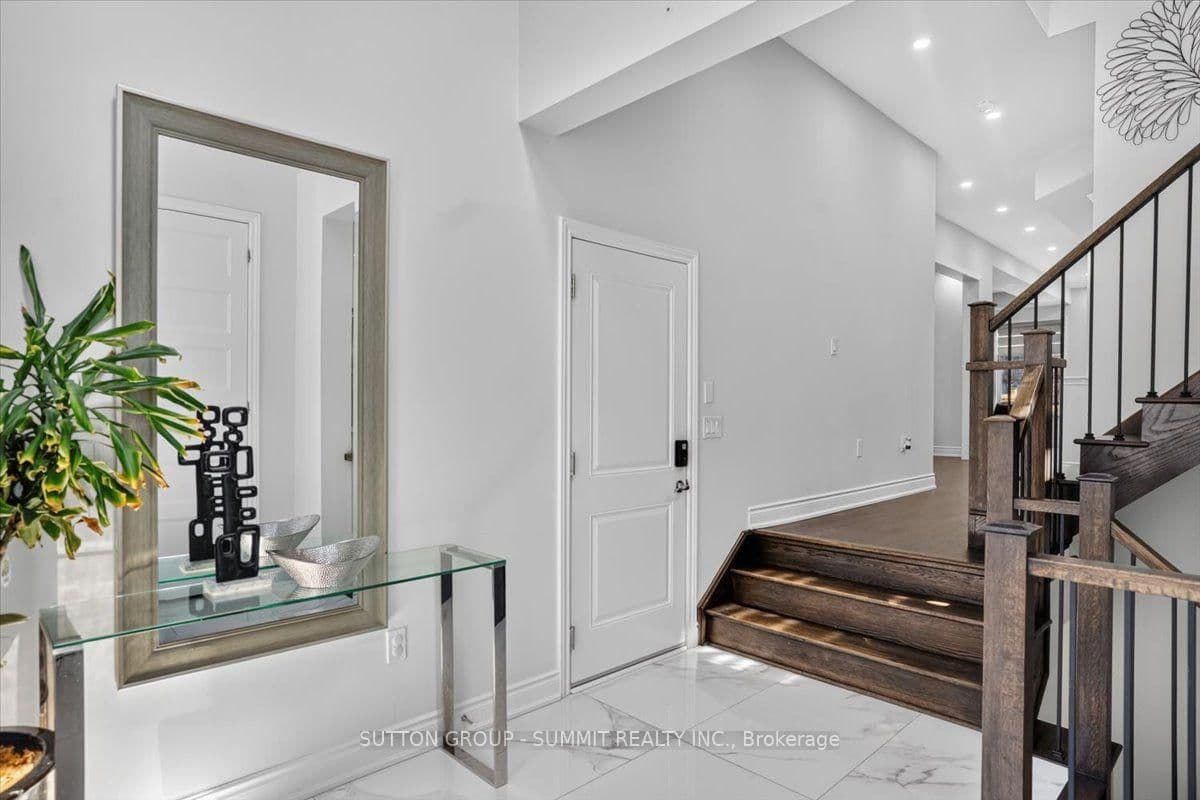 3469 Post Road - Image 4