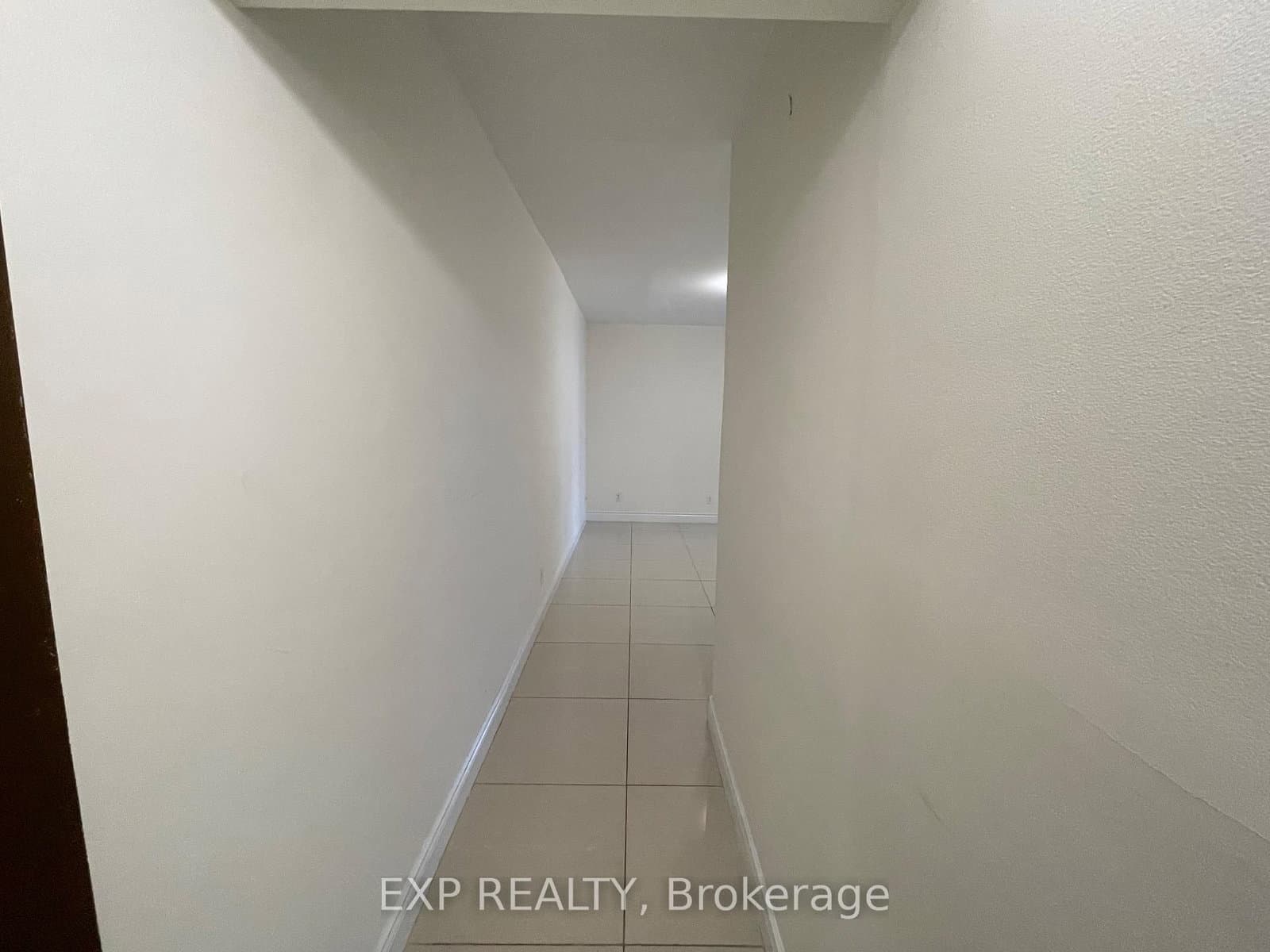 258 Lakeshore Road E, Unit 202 - Image 2