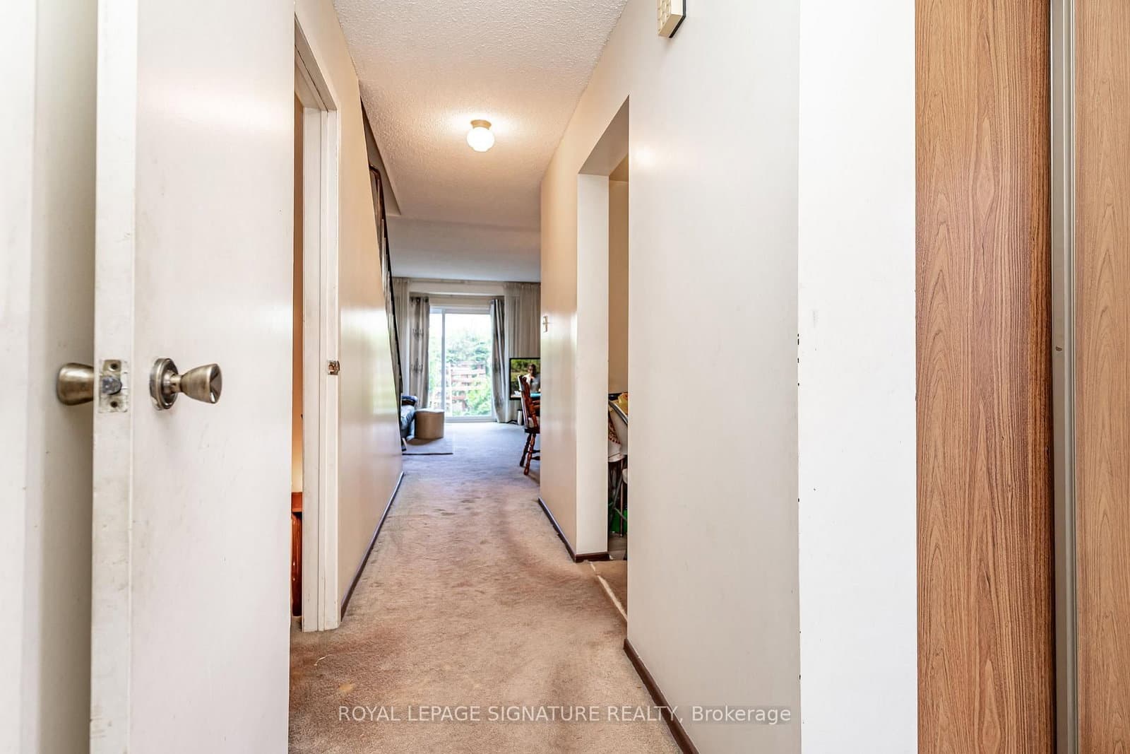4040 Silverhaze Road - Image 4