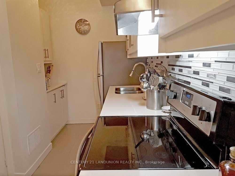 2063 Weston Road, Unit 14 - Image 3