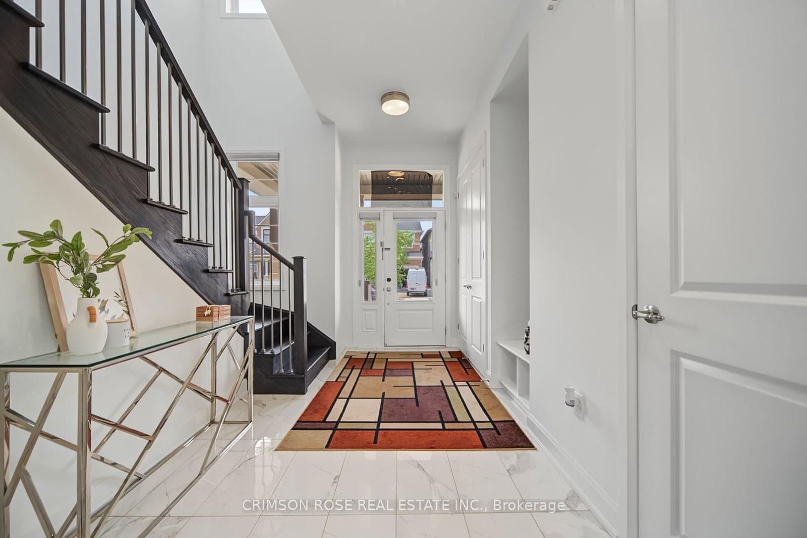 1444 Varelas Passage - Image 4