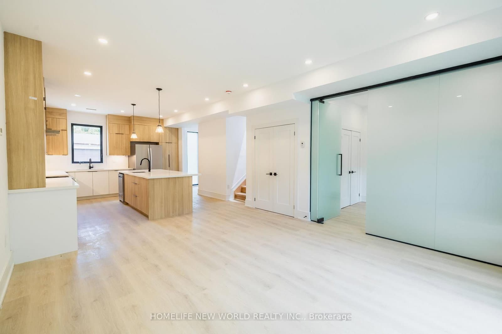 679 Gladstone Avenue, Unit Laneway - Image 6