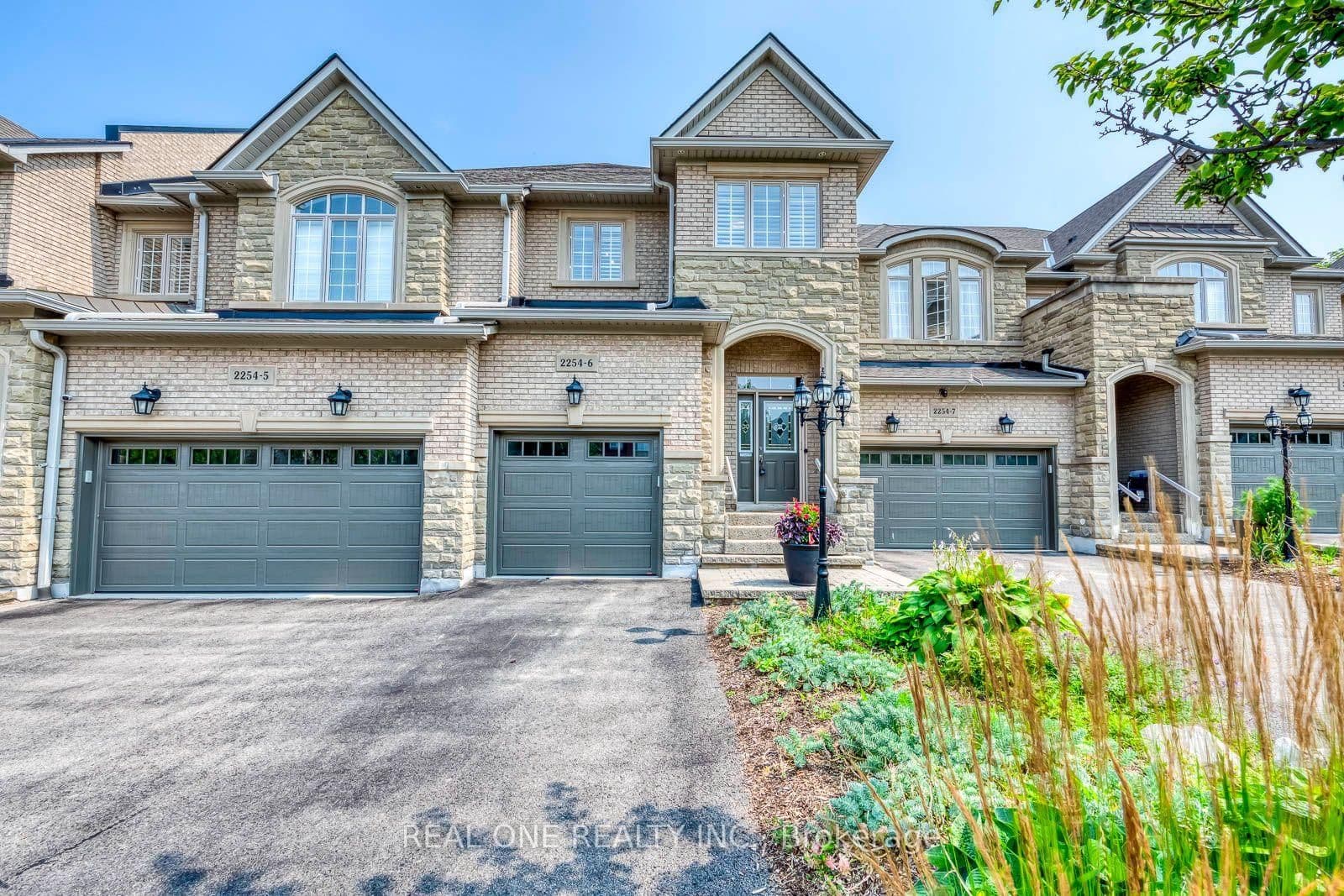 2254 Rockingham Drive, Unit 6 - Image 1