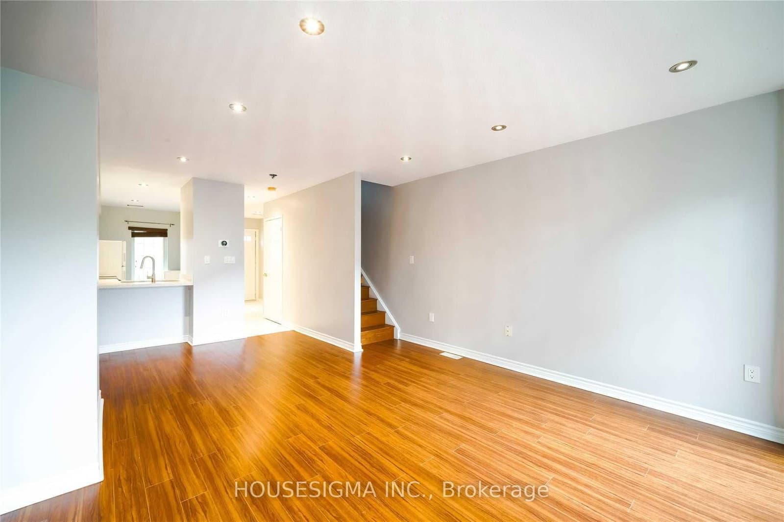 80 Strathaven Drive, Unit 21 - Image 4