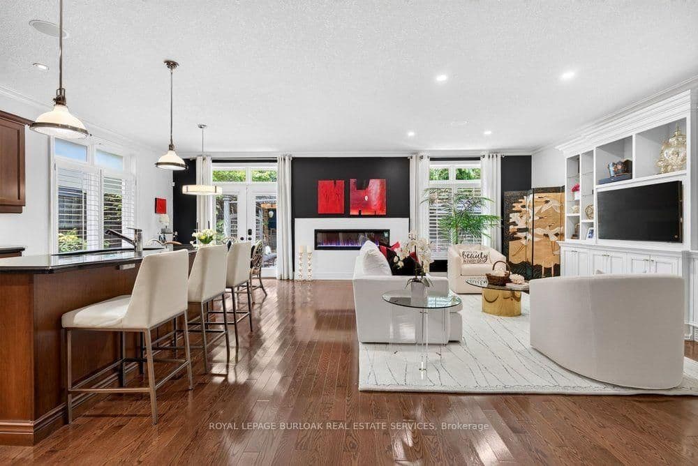 976 Shadeland Avenue, Unit 13 - Image 6