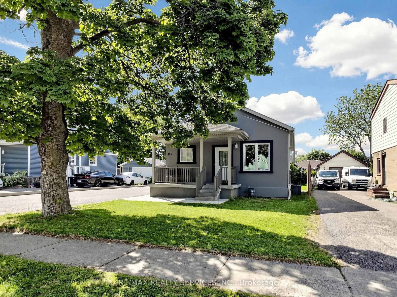 102 Woodward Avenue - Image 1