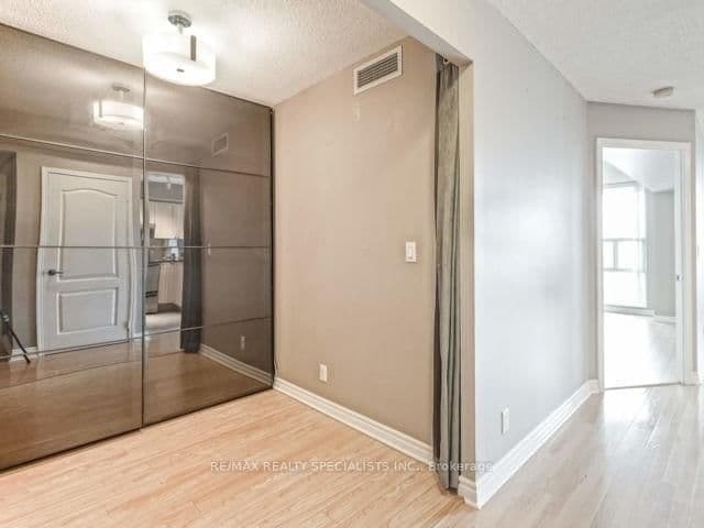 1 Elm Drive, Unit 1801 - Image 3