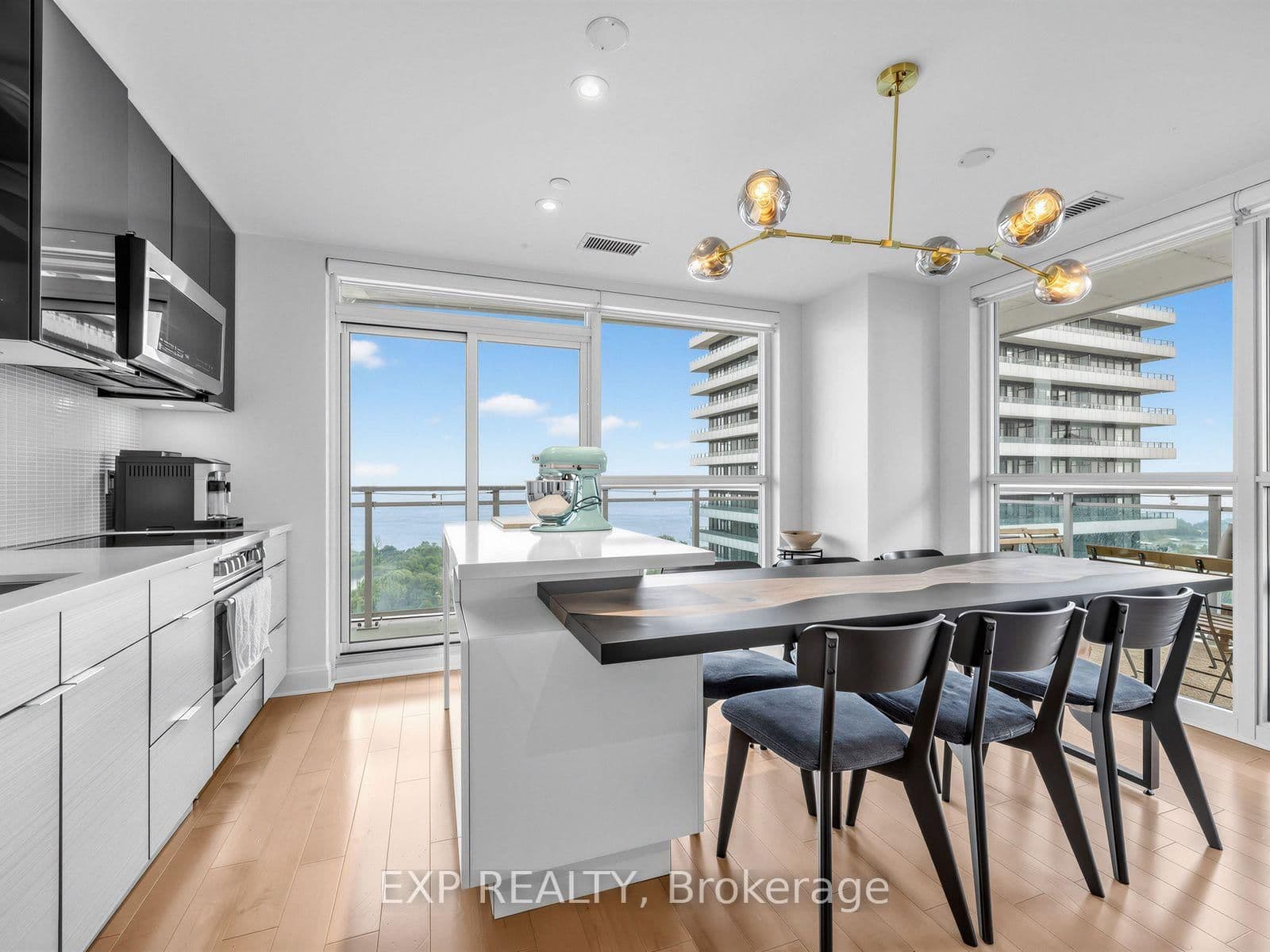 33 Shore Breeze Drive, Unit 1910 - Image 3