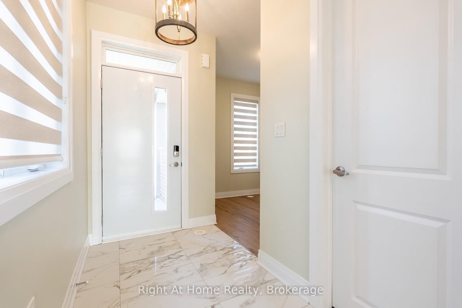 80 Settlers Road E - Image 6