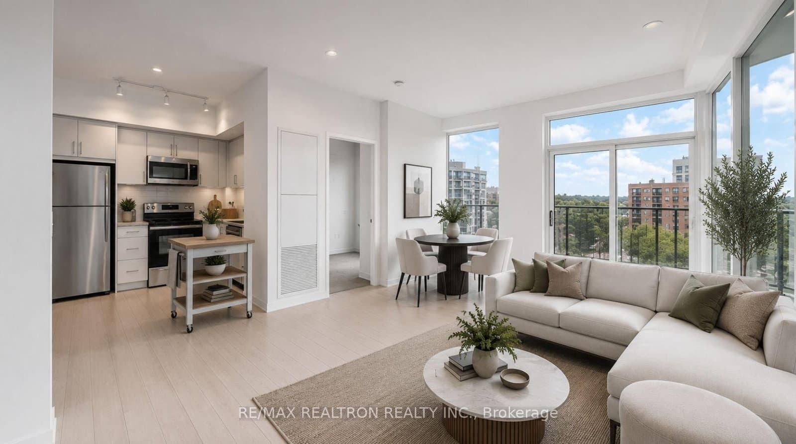 4010 Eglinton Avenue W, Unit 702 - Image 1