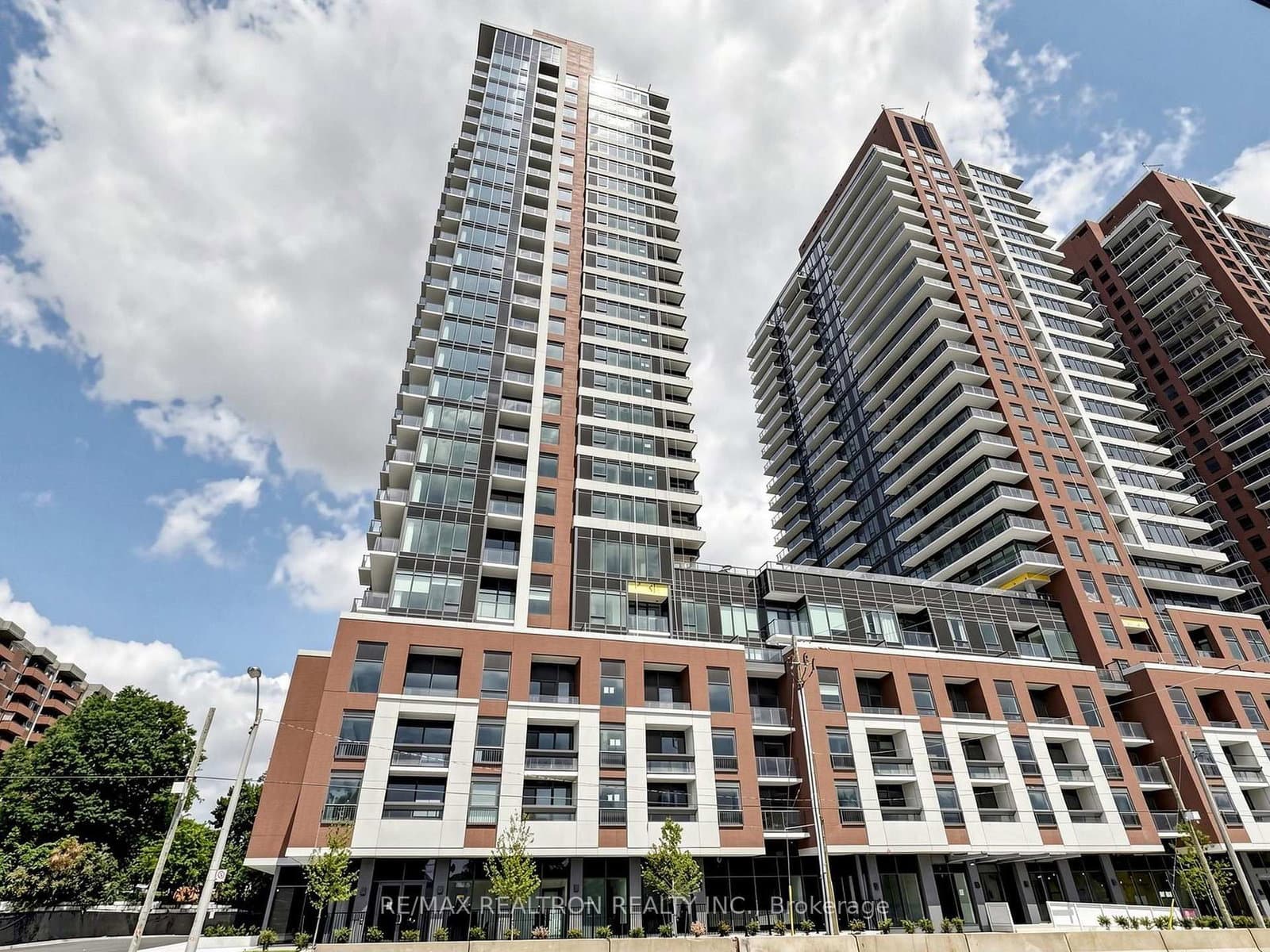4010 Eglinton Avenue W, Unit 702 - Image 4
