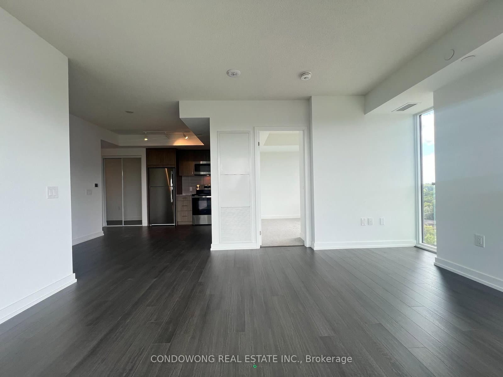 4010 Eglinton Avenue W, Unit 1002 - Image 4