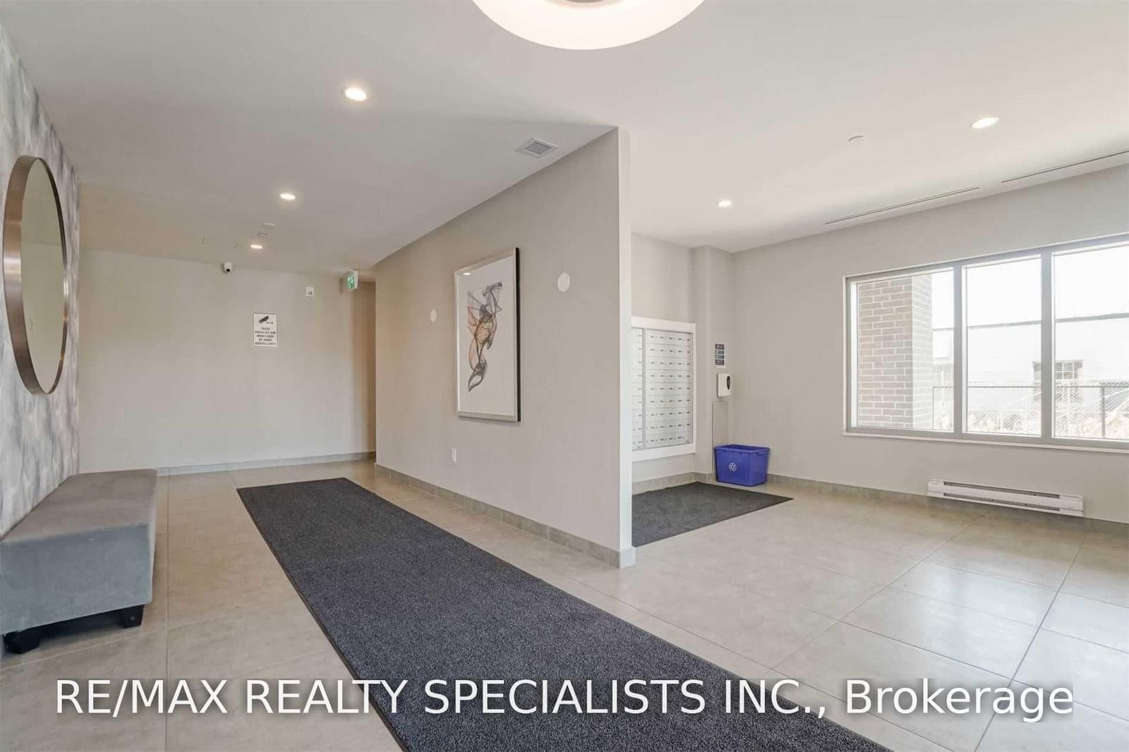 716 Main Street E, Unit 702 - Image 3