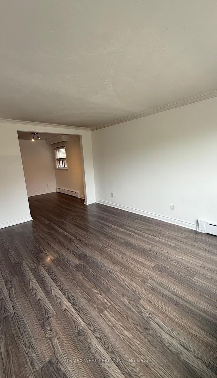 108 Kirknewton Road, Unit 2 - Image 4