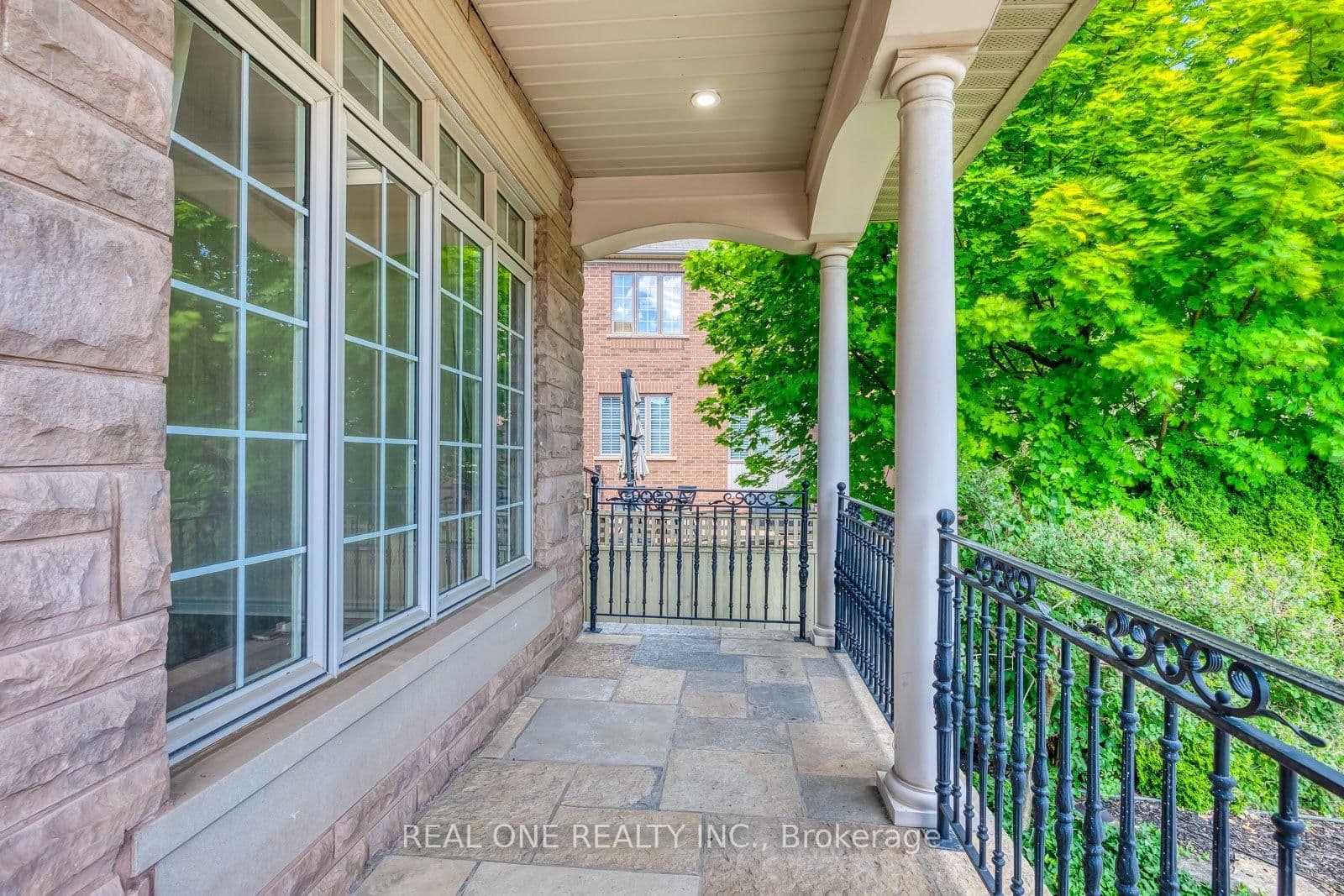 1387 Ferncrest Road - Image 3