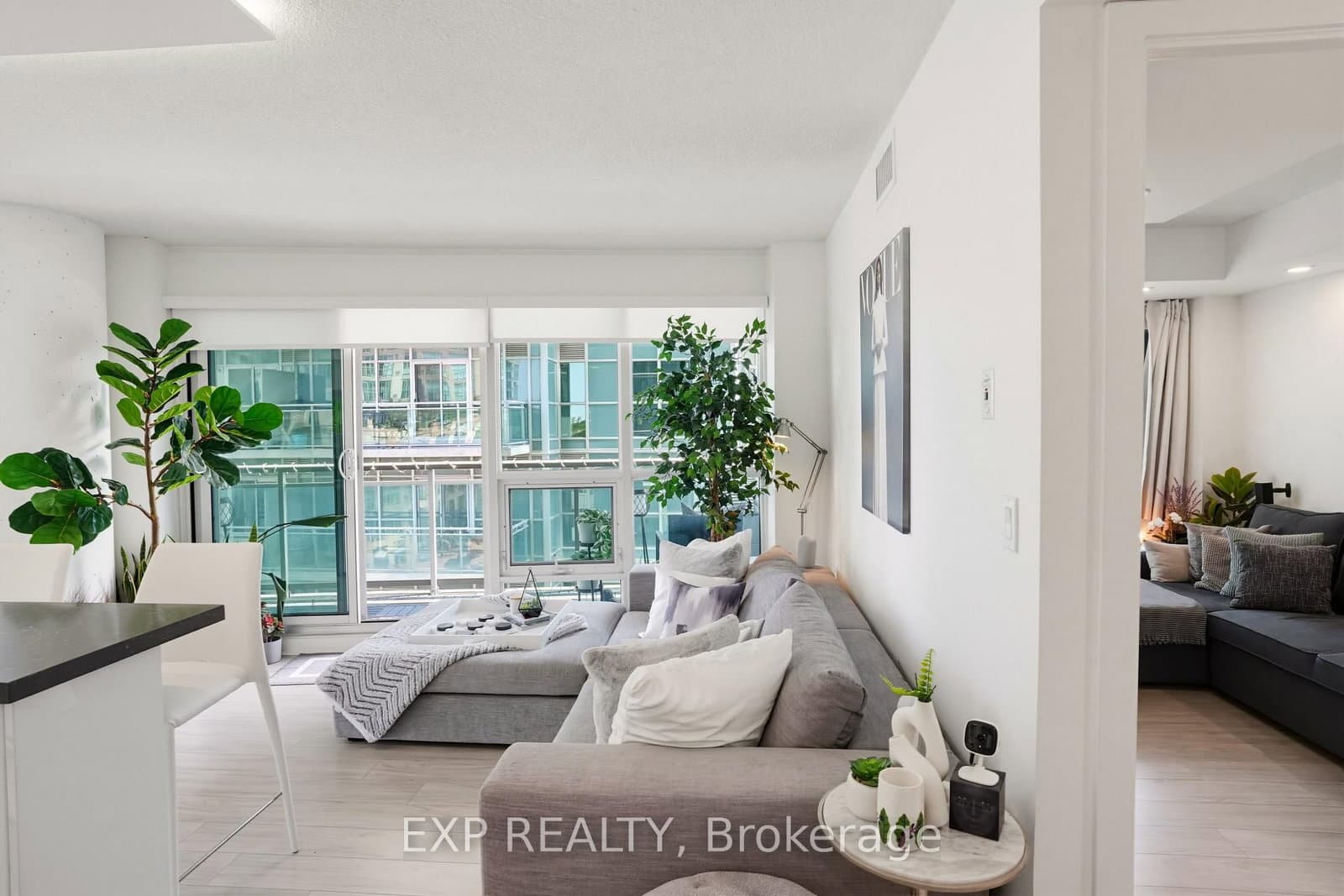 155 Legion Road N, Unit 813 - Image 6