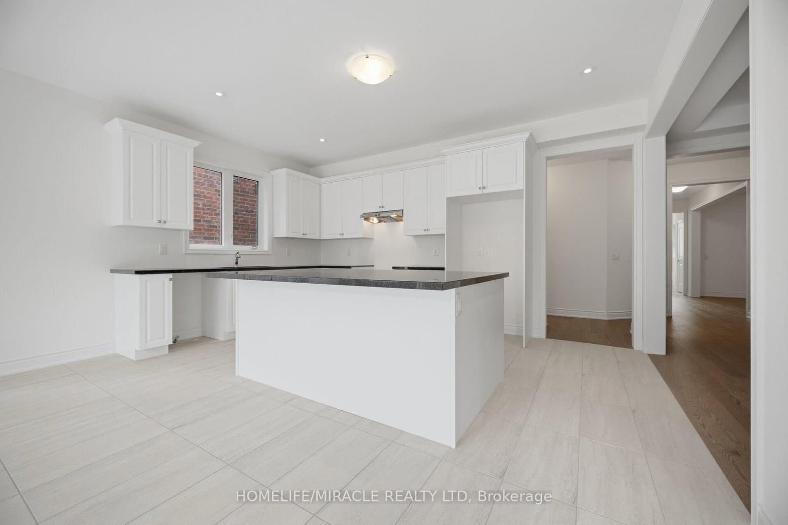 46 Stratford Drive - Image 6