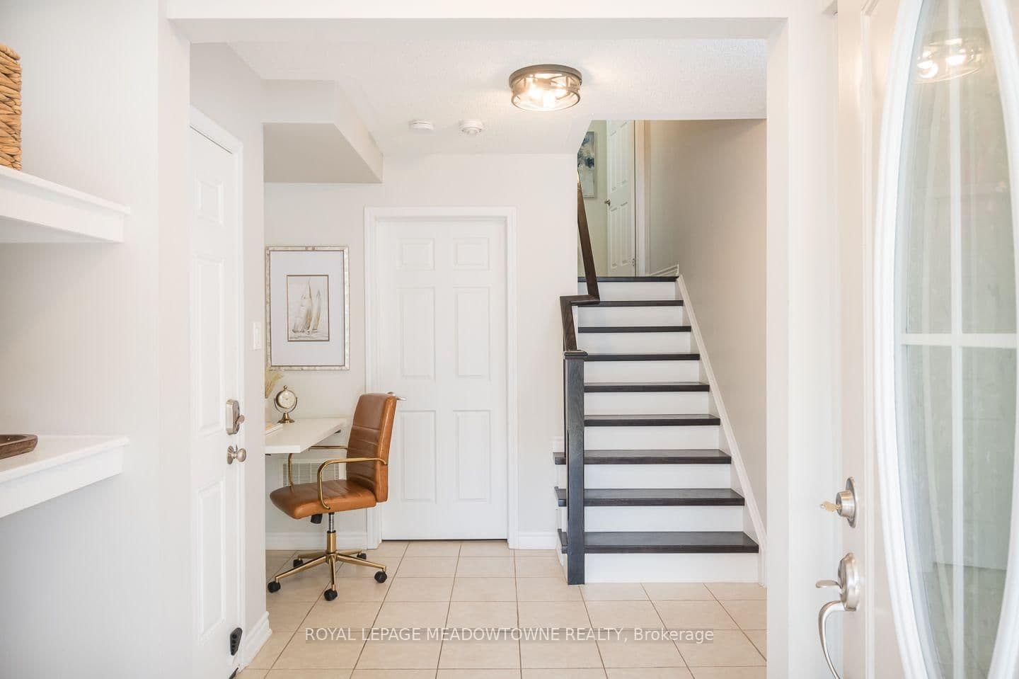 298 Reis Place - Image 3