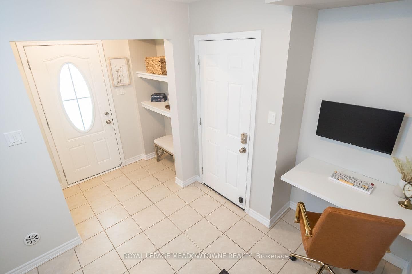 298 Reis Place - Image 5