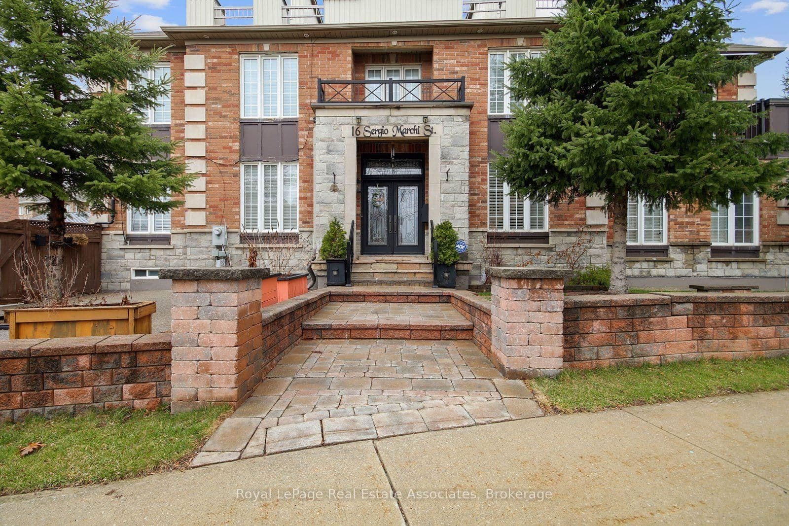 16 Sergio Marchi Street, Unit Lower - Image 1