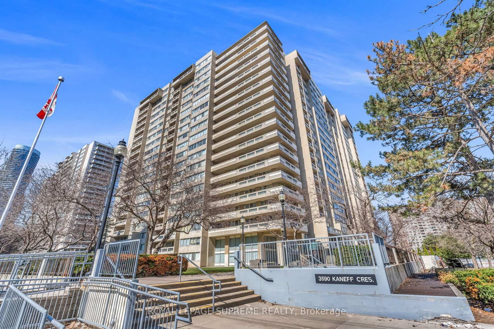 3590 Kaneff Crescent, Unit 1907 - Image 2