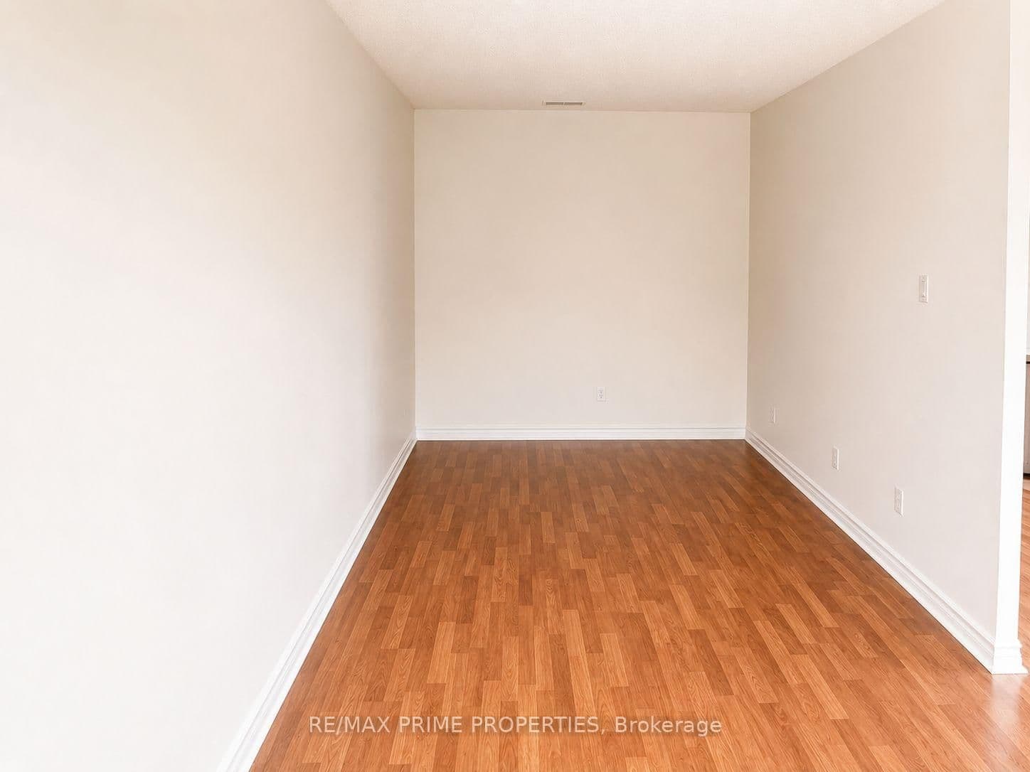 7 Dayspring Circle, Unit 304 - Image 5