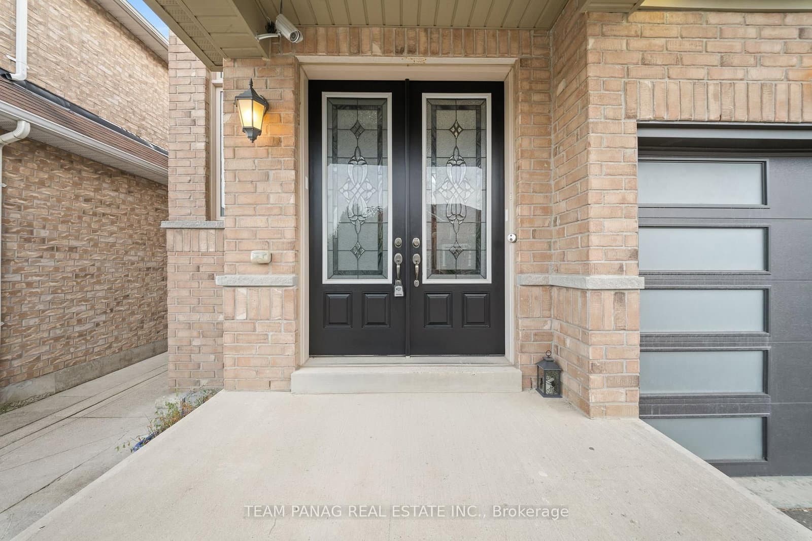 91 Campwood Crescent - Image 3