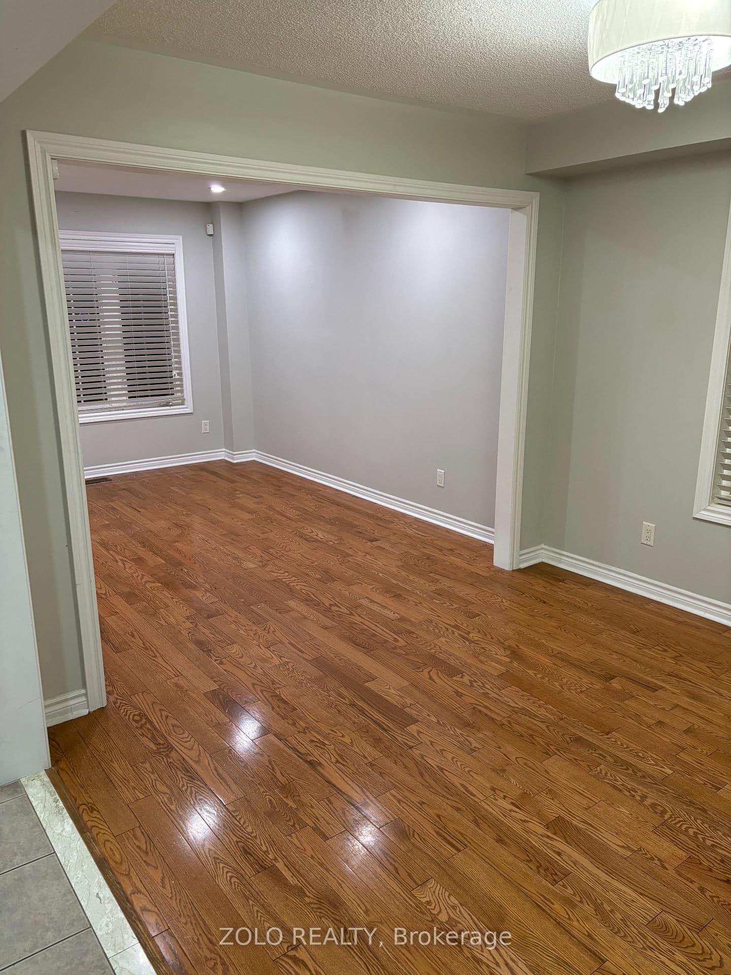48 Echoridge Drive W - Image 4