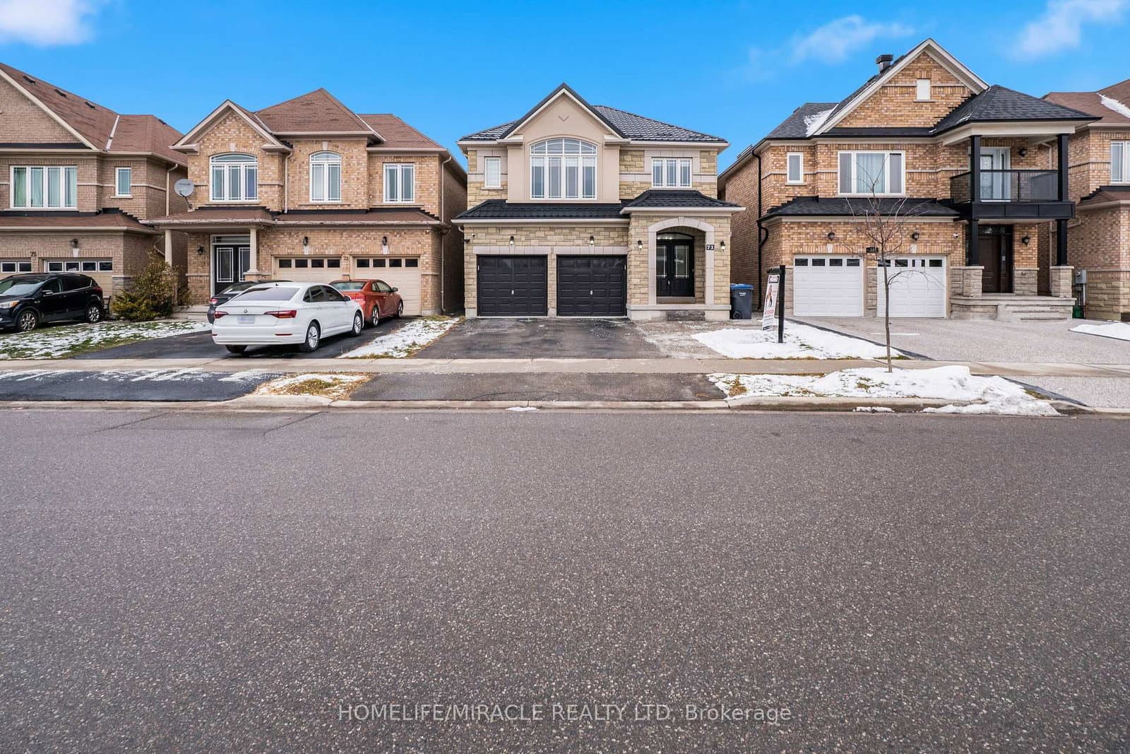 71 Skyvalley Drive - Image 1