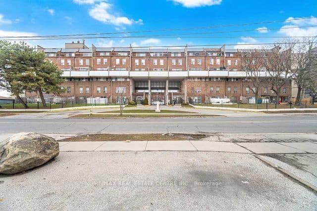 10 Eddystone Avenue, Unit 255 - Image 1