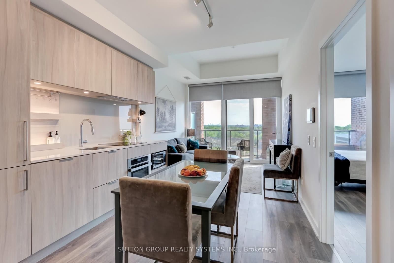 28 Ann Street, Unit 807 - Image 2