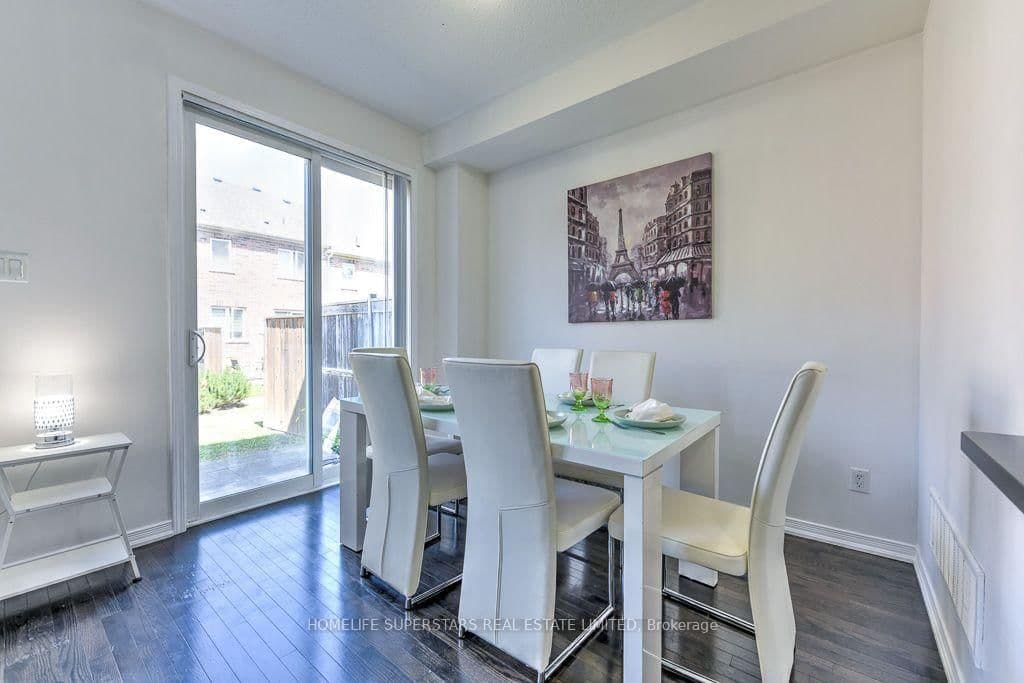 61 Utopia Way - Image 5