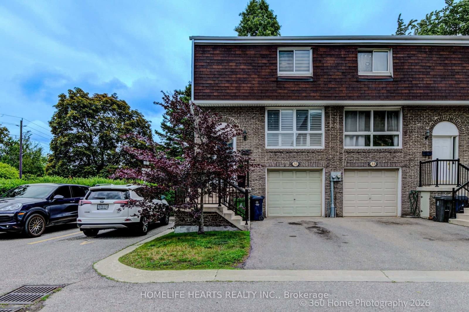 625 Rathburn Road, Unit 32 - Image 1