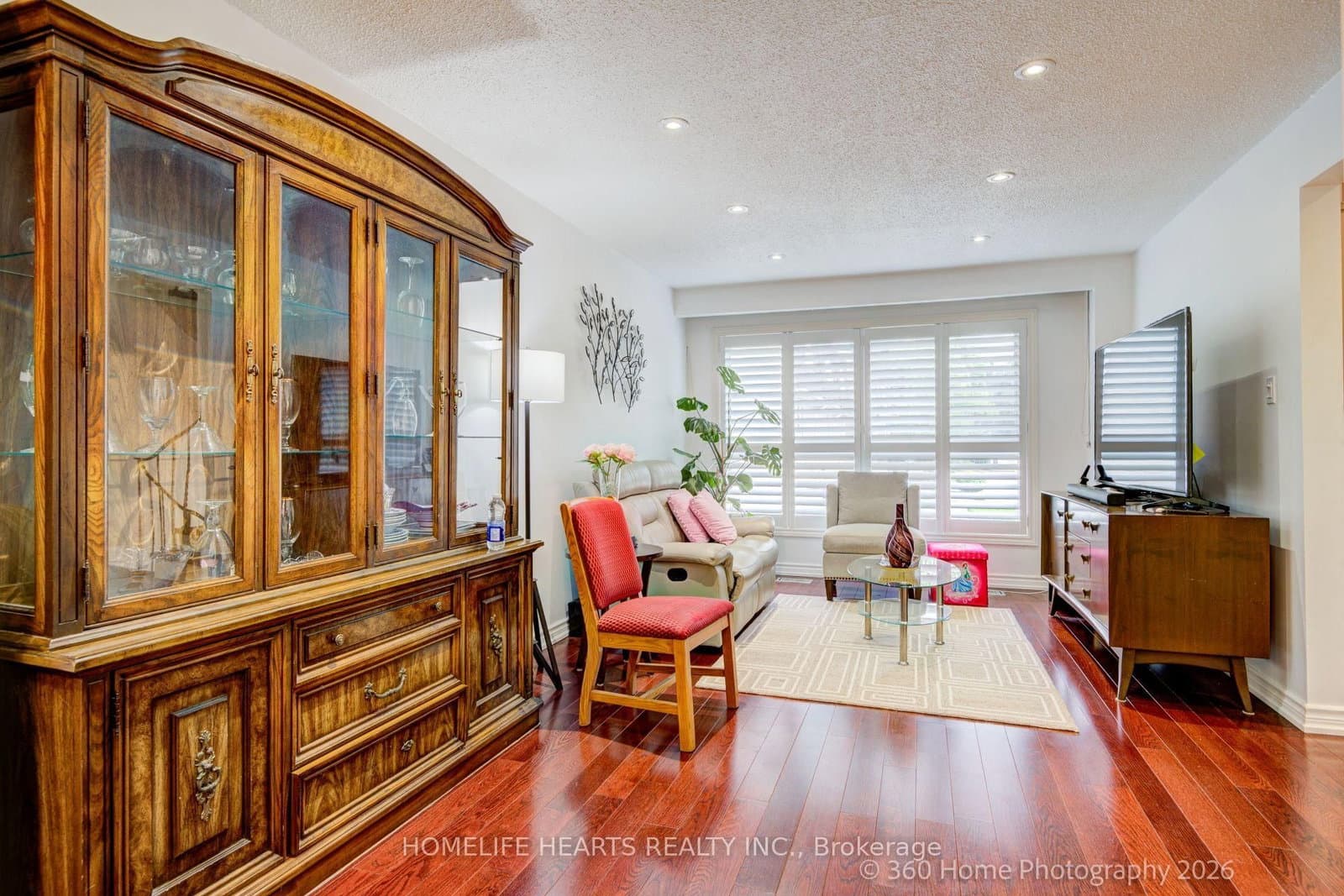 625 Rathburn Road, Unit 32 - Image 5