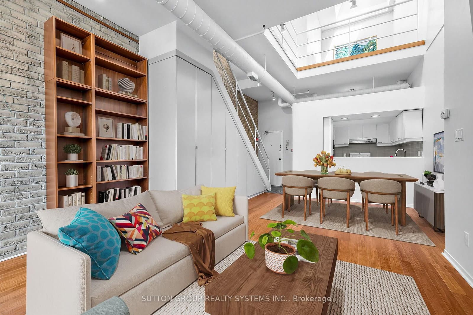 6 Bartlett Avenue W, Unit 5 - Image 6
