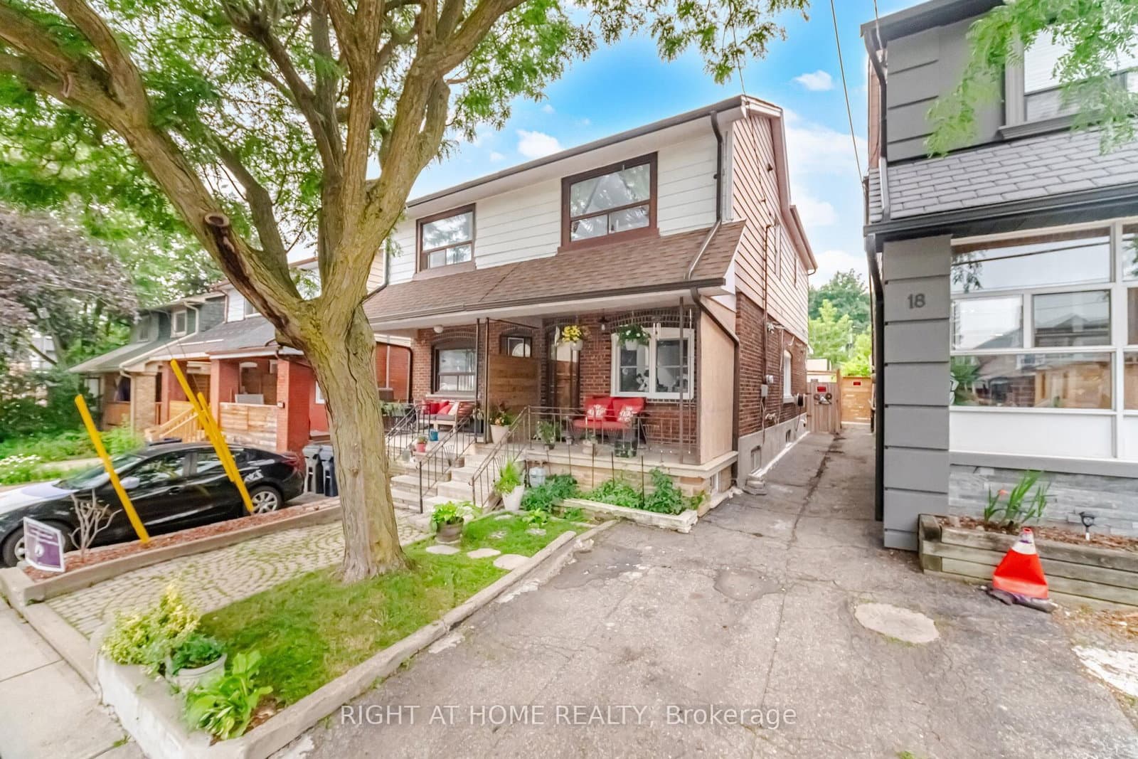 20 Rockwell Avenue - Image 1