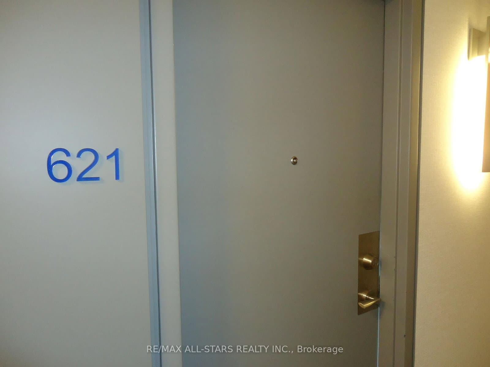 250 Manitoba Street, Unit 621 - Image 4